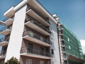 FASSA GIUGLIANO IN CAMPANIA RIFACIMENTO FACCIATA 06