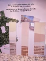 Fassa Bortolo stand 04