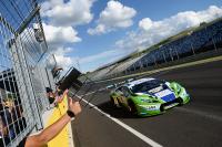 Al traguardo dell'Hungaroring: pollici alzati per la Lamborghini Fassa