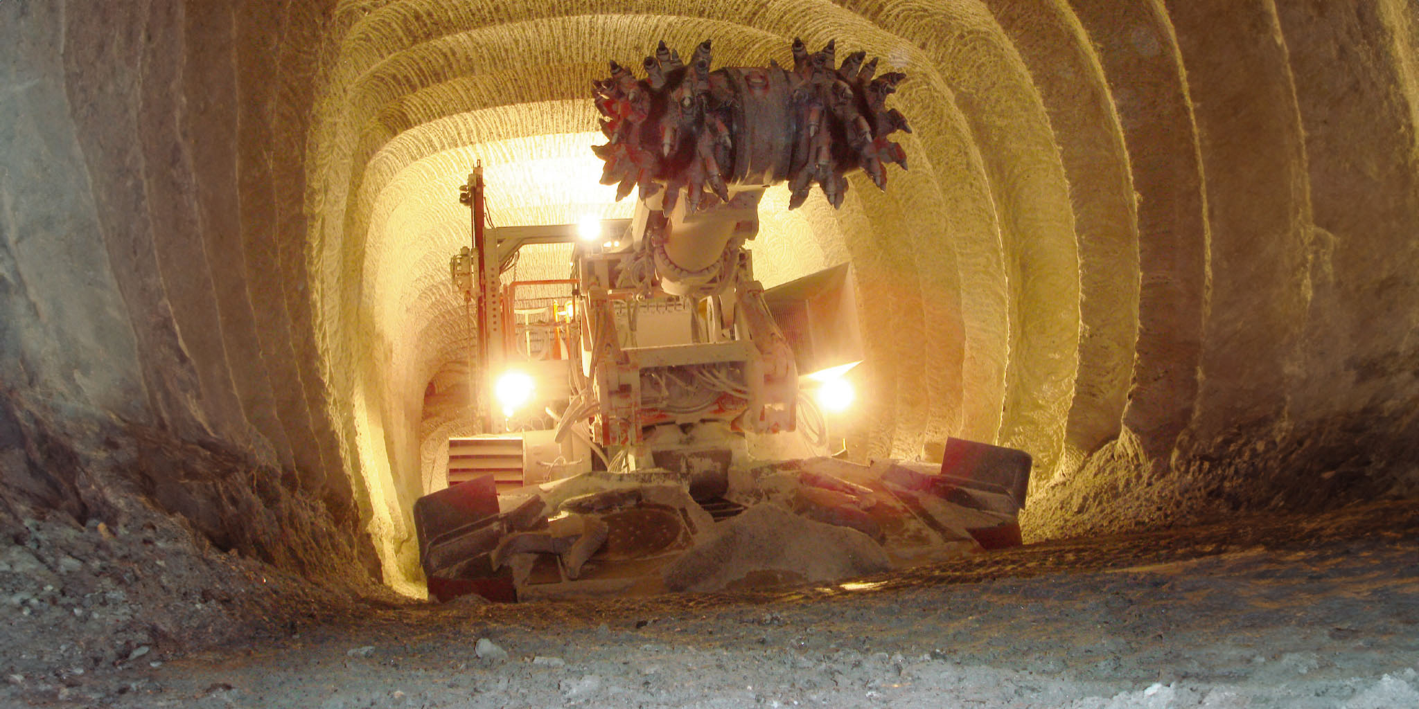 Attività estrattiva e recupero ambientale